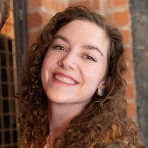 Meet your Posher, Aleta